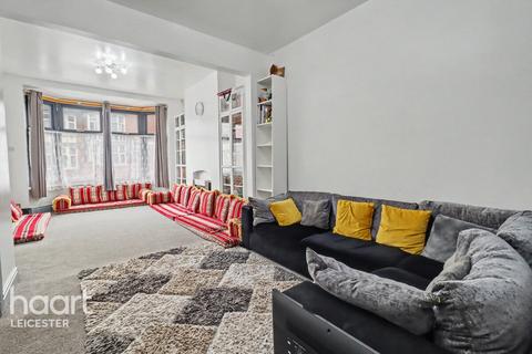 5 bedroom semi-detached house for sale, St Peters Road, Leicester