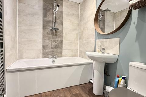 3 bedroom end of terrace house for sale, Dan Y Crug, Llandovery, Carmarthenshire.