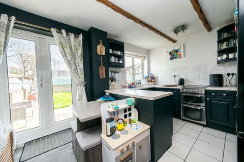 undefined, Redland Drive, Highburton, HD8