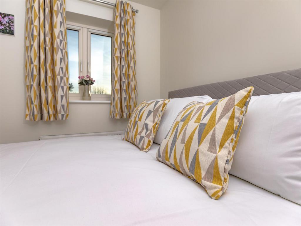 B Bed 3.jpg
