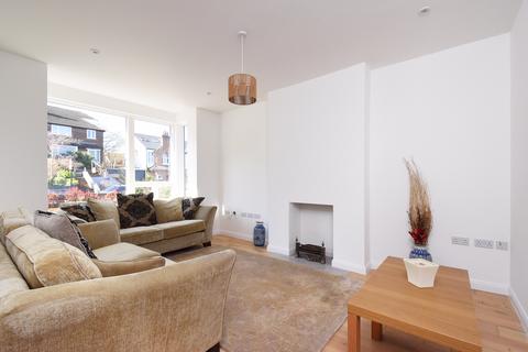 3 bedroom detached house for sale, Canonbie Road