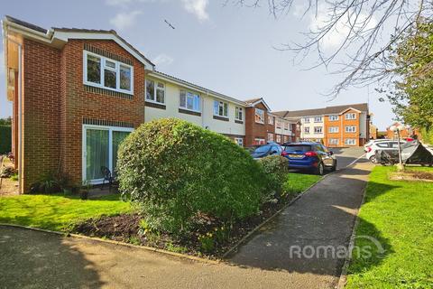 1 bedroom apartment for sale, Clare Court, Clarence Road, Fleet