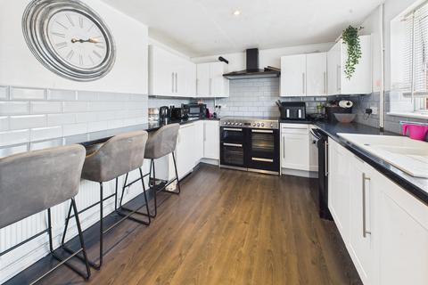 5 bedroom semi-detached house for sale, Innsworth Lane, Churchdown, Gloucester