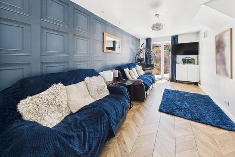 5 bedroom semi-detached house for sale, Innsworth Lane, Churchdown, Gloucester