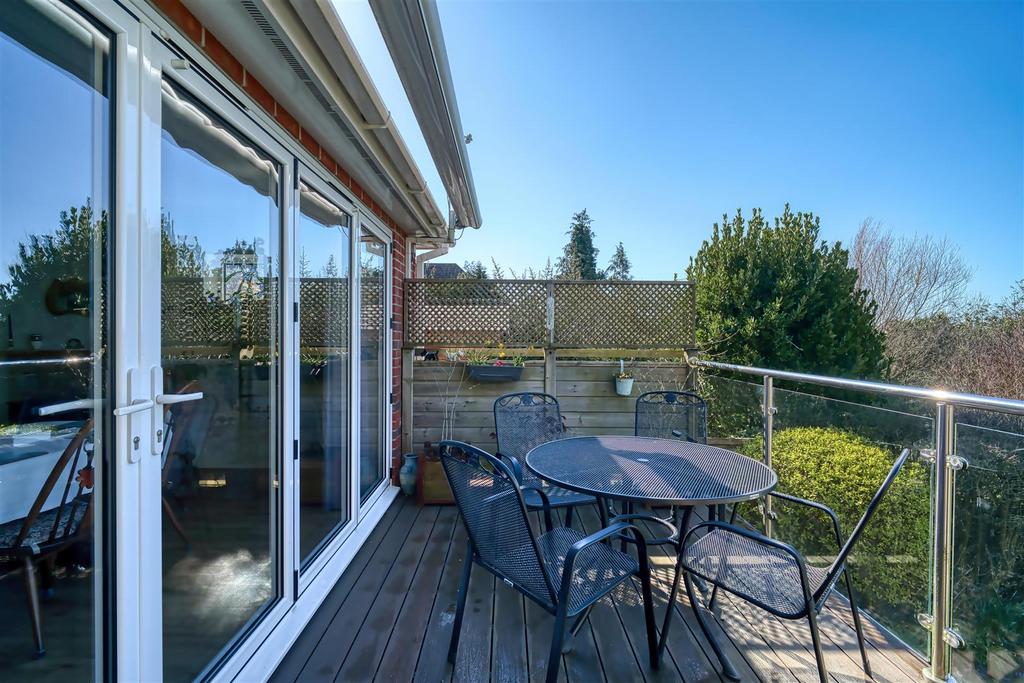 SNY01637 hdr.jpg