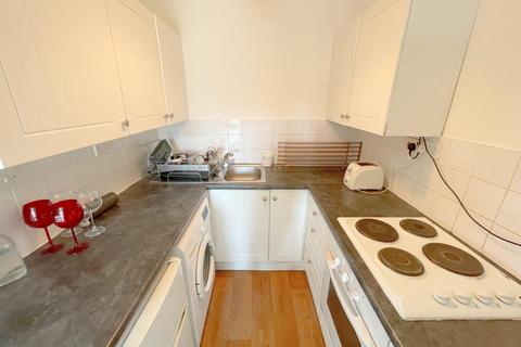 undefined, Favell Drive, Furzton, Milton Keynes, MK4