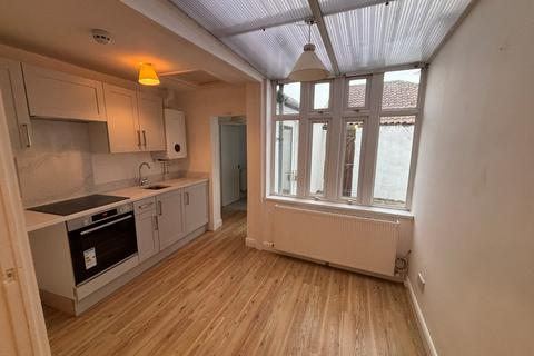 undefined, Kirkgate, Thirsk, North Yorkshire, YO7