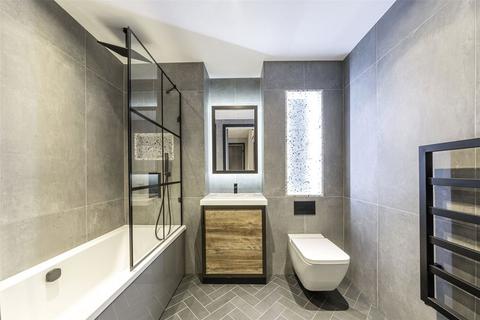 undefined, Hewett Street, London EC2A