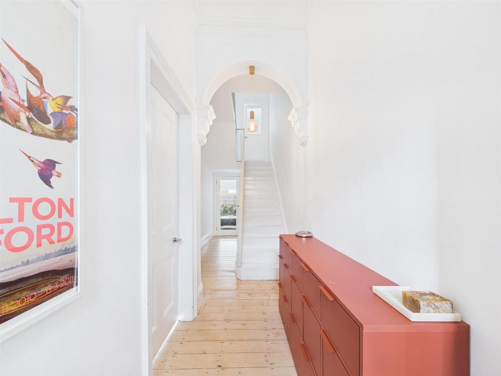 Hallway.jpg