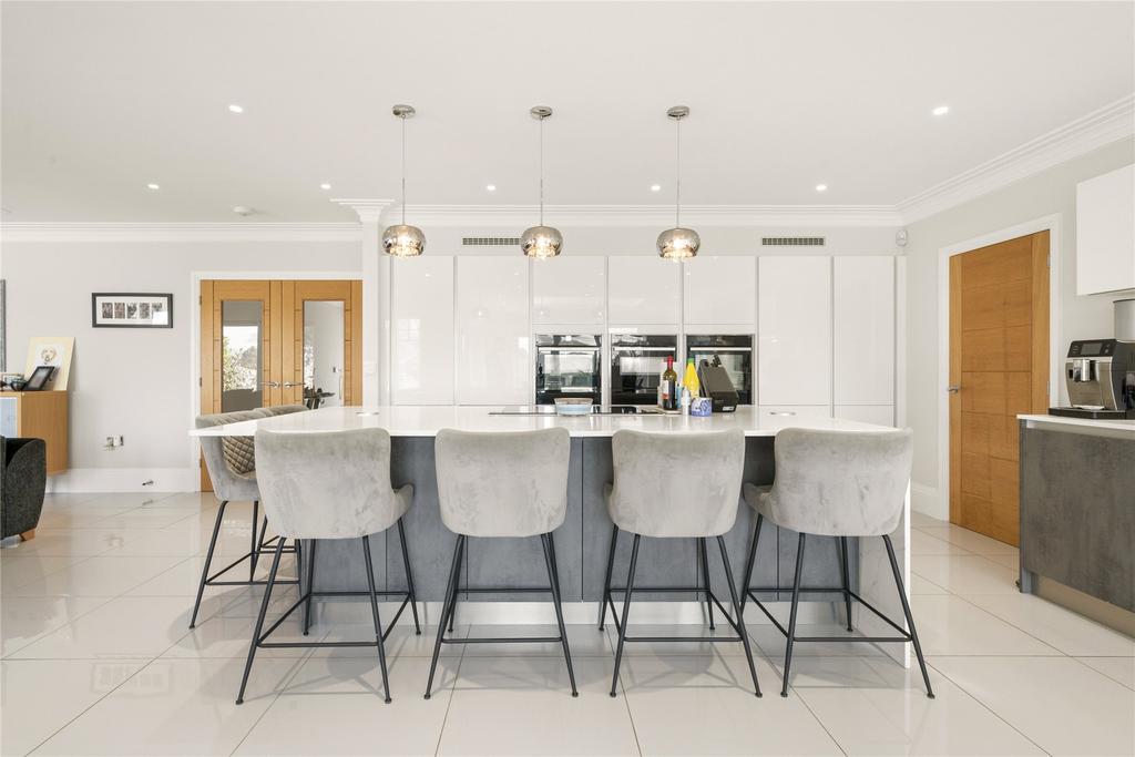 Breakfast Bar