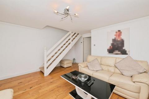 3 bedroom terraced house for sale, Felton Close, Broxbourne, EN10