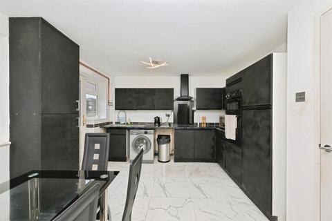 3 bedroom terraced house for sale, Felton Close, Broxbourne, EN10