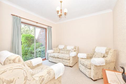 3 bedroom terraced house for sale, Woodlands Road, Gillingham, Kent