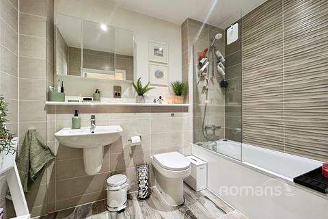 undefined, Farnborough Road, Farnborough, Hampshire