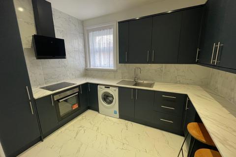 Coronation Road, Cowes, PO33