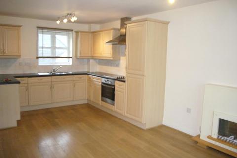 undefined, 6 Heyford House, Carterton, Oxon, OX18 1GT