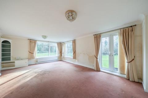 undefined, Wedgewood Court, North Park Avenue