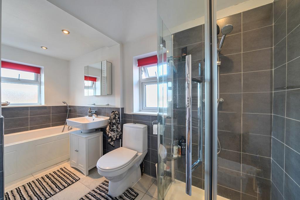 1424346-5-69a99d5...