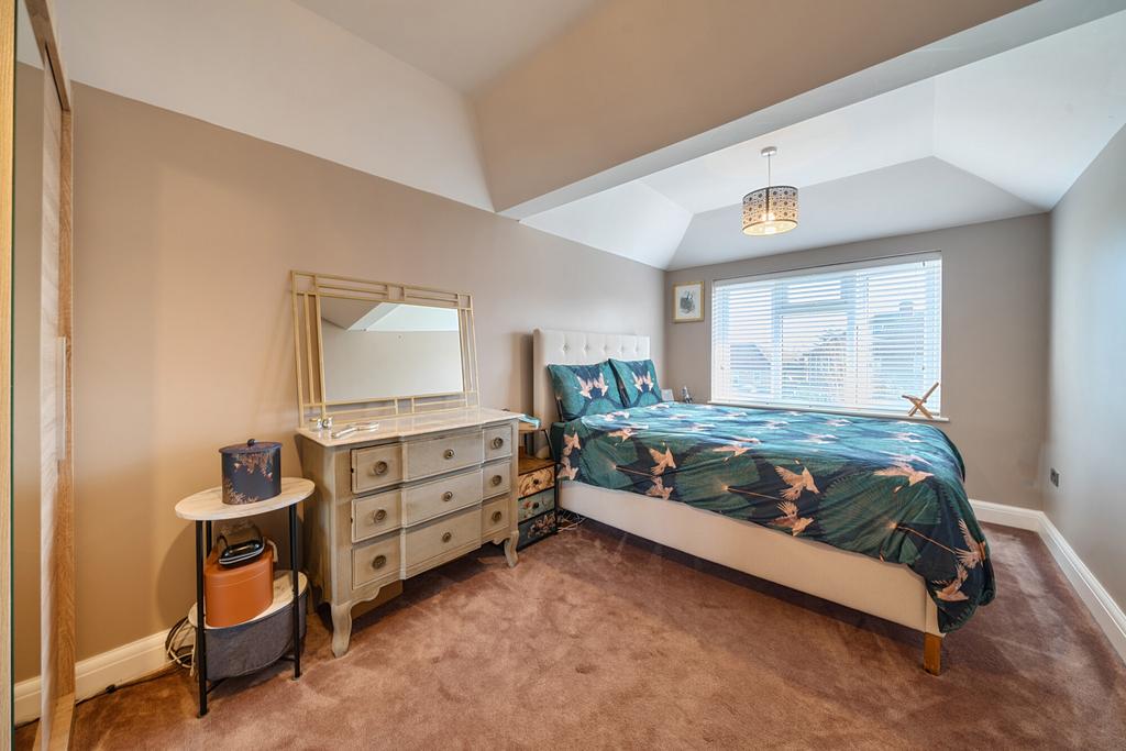 1424346-7-69a99d7...