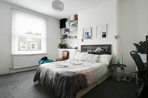 undefined, St. Stephens Avenue, London