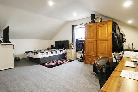 undefined, St. Stephens Avenue, London