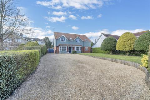 4 bedroom detached house for sale, Ipswich Road, Debenham