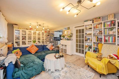 3 bedroom terraced house for sale, Medway, Tamworth