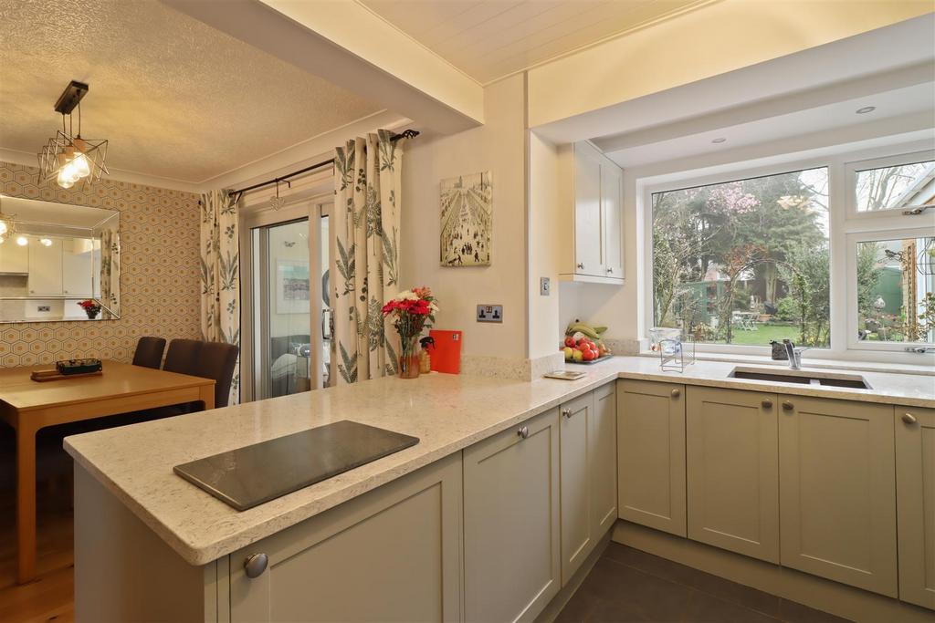 Kitchen 2