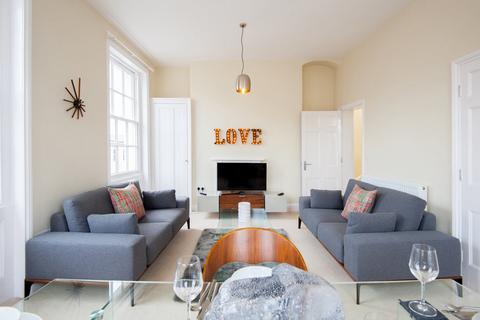 undefined, High Street, Cheltenham, GL50