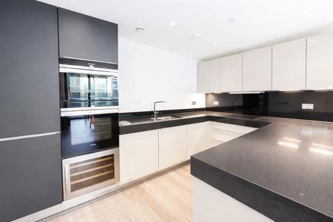 2 bedroom apartment to rent, Canter Way, London E1