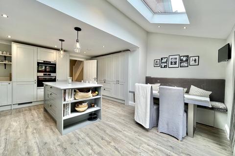 undefined, Filia Cottages, Vicarage Lane, Hound Green, RG27