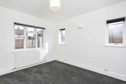 5 bedroom terraced house to rent, Oakley Road, BR2