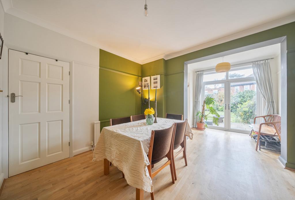 1423233-4-69b2aef...