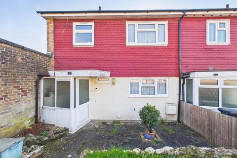 3 bedroom end of terrace house for sale, Oak Bank, New Addington, Croydon
