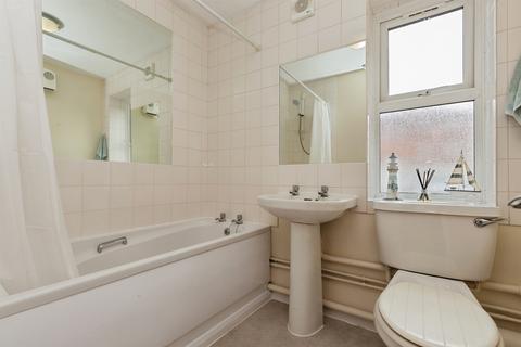 undefined, Whinchat, Aylesbury