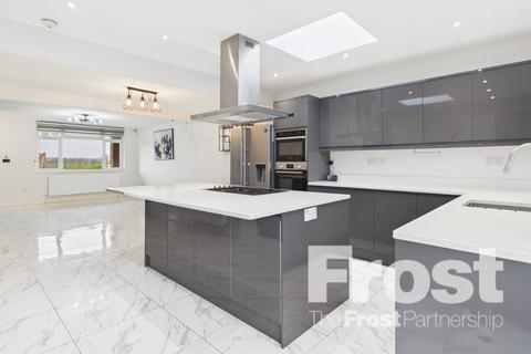 undefined, Parlaunt Road, Slough, Berkshire, SL3