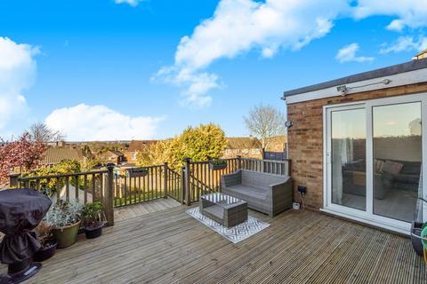 3 bedroom semi-detached house for sale, Staveley Road, Dunstable