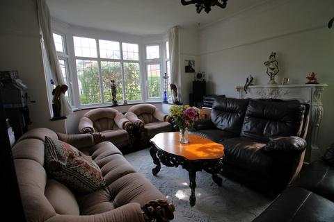 undefined, Woodside Road, Chorlton, Manchester. M16 0BT
