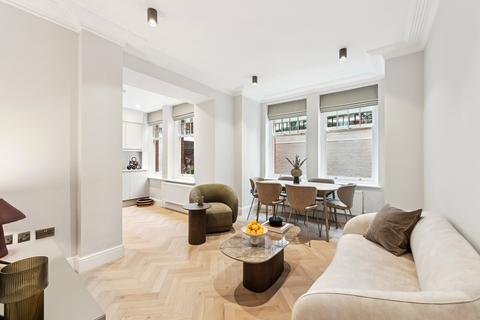 undefined, Hamlet Gardens, King Street, W6