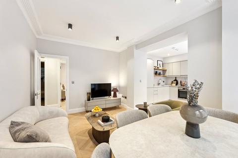 undefined, Hamlet Gardens, King Street, W6