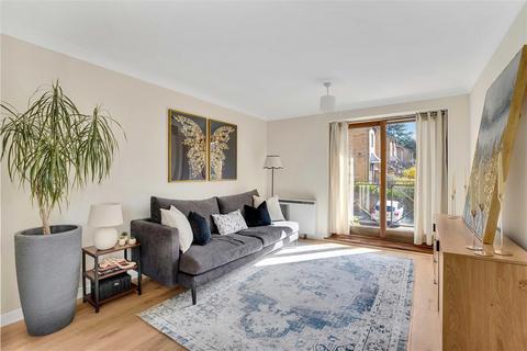 1 bedroom apartment for sale, Kingswood Drive, London, SE19
