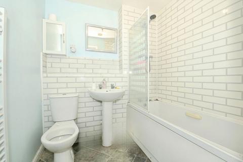 1 bedroom flat for sale, Clayburn Road, Hampton Centre, Peterborough