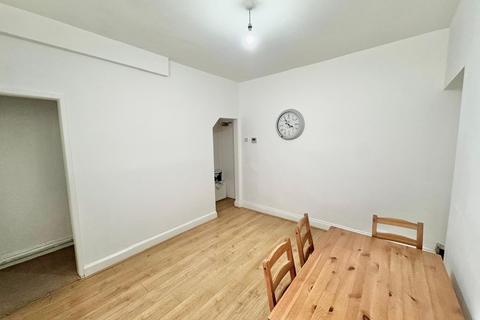 2 bedroom terraced house to rent, Middlesbrough TS1