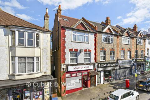 4 bedroom apartment for sale, Sanderstead Road, South Croydon, Surrey