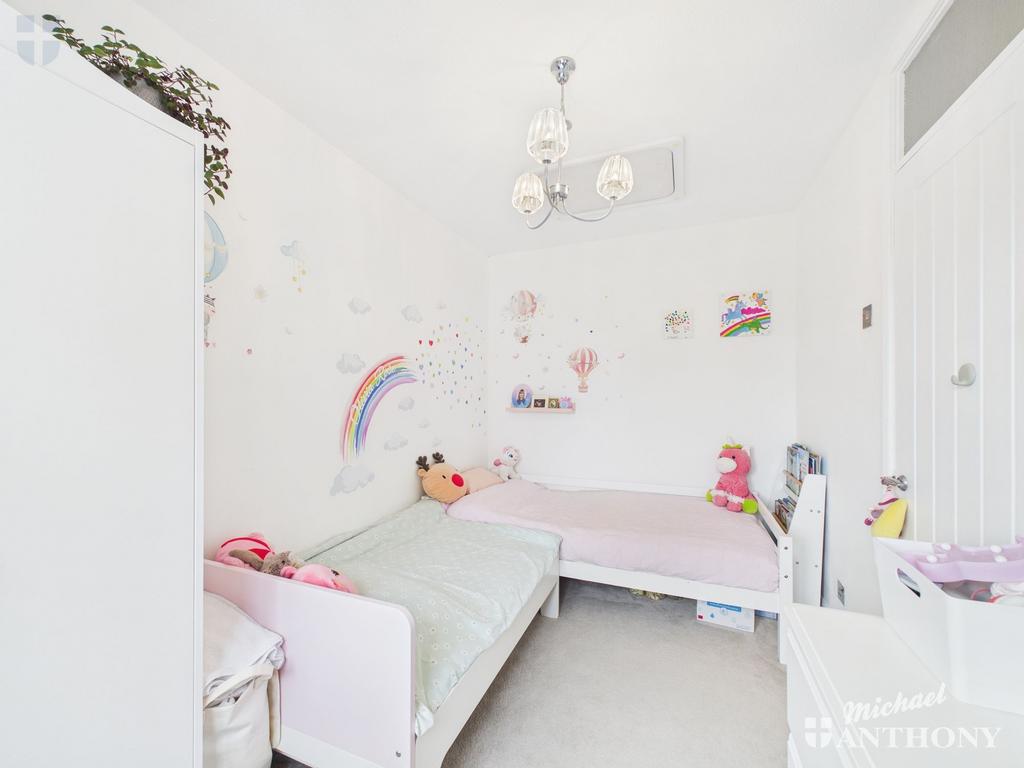 Cam03218 g0 pr0954 still006