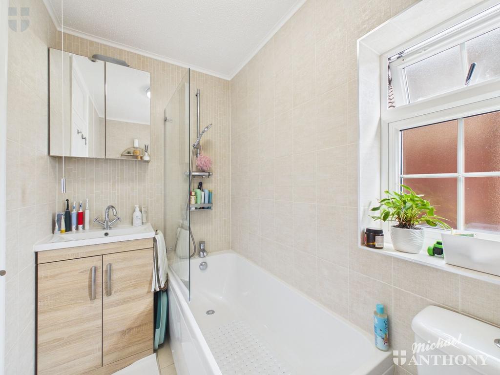 Cam03218 g0 pr0954 still008