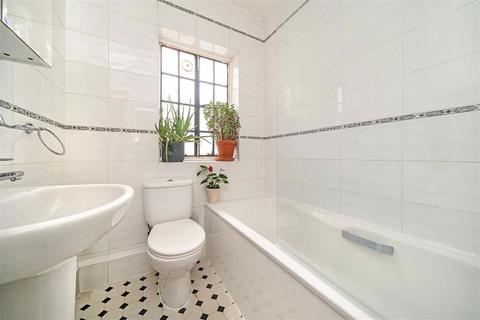1 bedroom flat for sale, Weymouth Street, London W1G