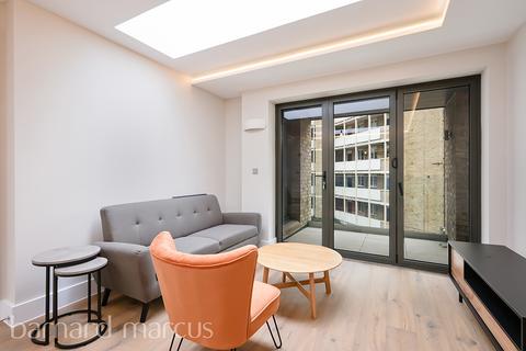 2 bedroom apartment for sale, Shepherds Bush Road, London, W6