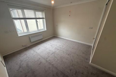 undefined, Kimbolton Court, PETERBOROUGH