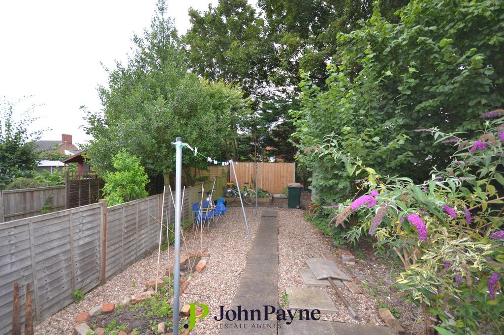 Shared Rear Garden